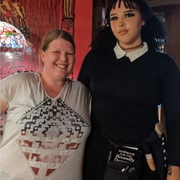 Meet your Posher, Amber - Picture 5 of 9